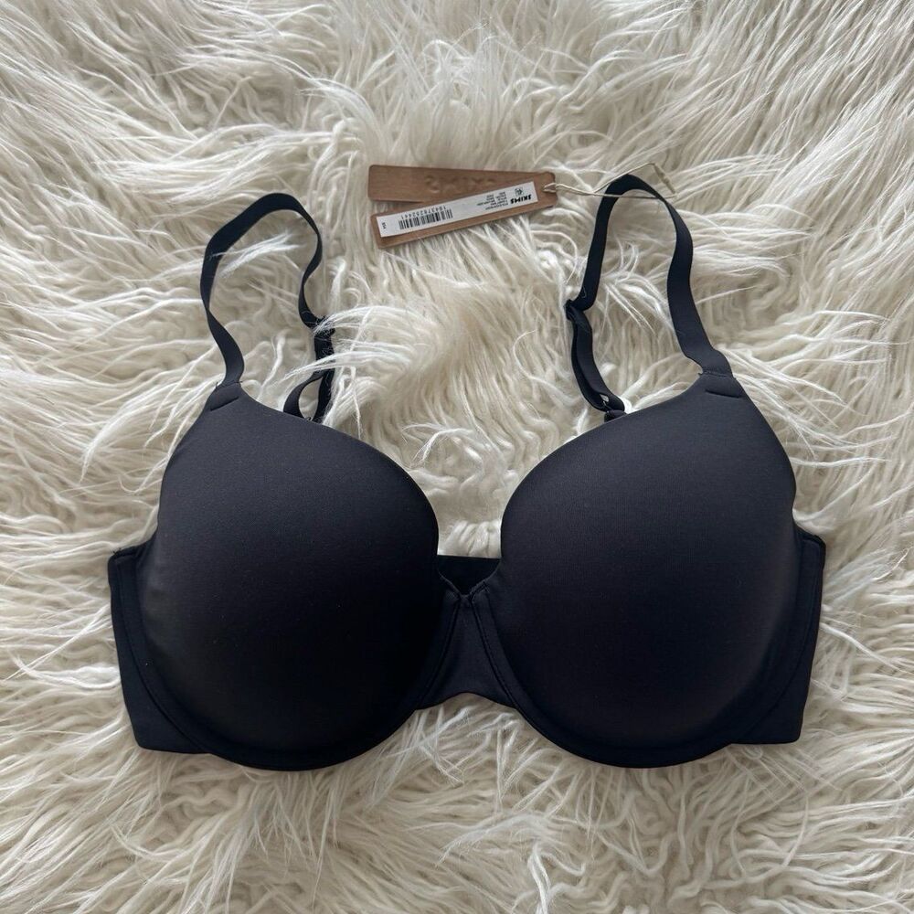 Skims Fits Everybody T-shirt Bra Onyx Size 34DD